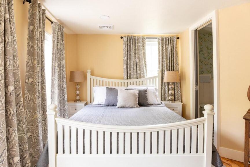 Heritage Trail Farmhouse New Hampton ภายนอก รูปภาพ