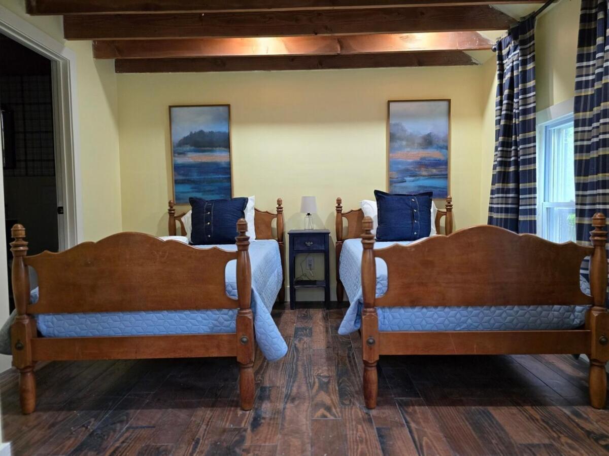 Heritage Trail Farmhouse New Hampton ภายนอก รูปภาพ
